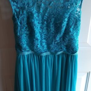 Davids Bridal Malibu Bridesmaid Dress size 12